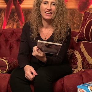 Meet your Posher, Manuela